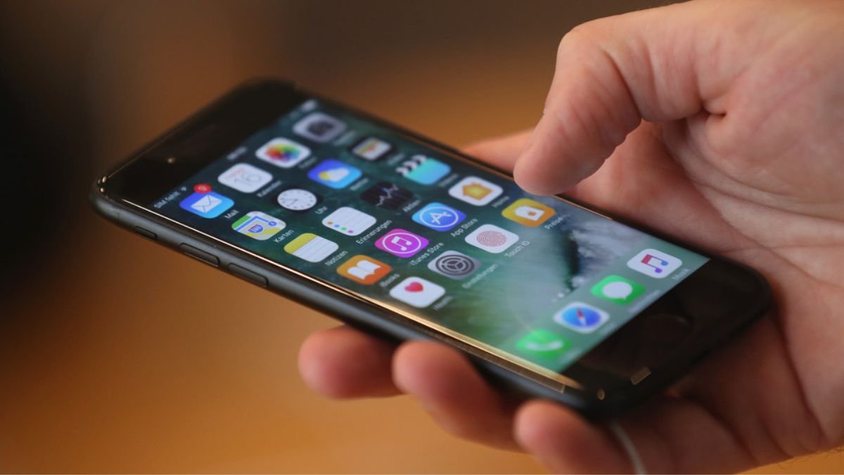 Costly iPhones in the Hands of Surat Home Guards