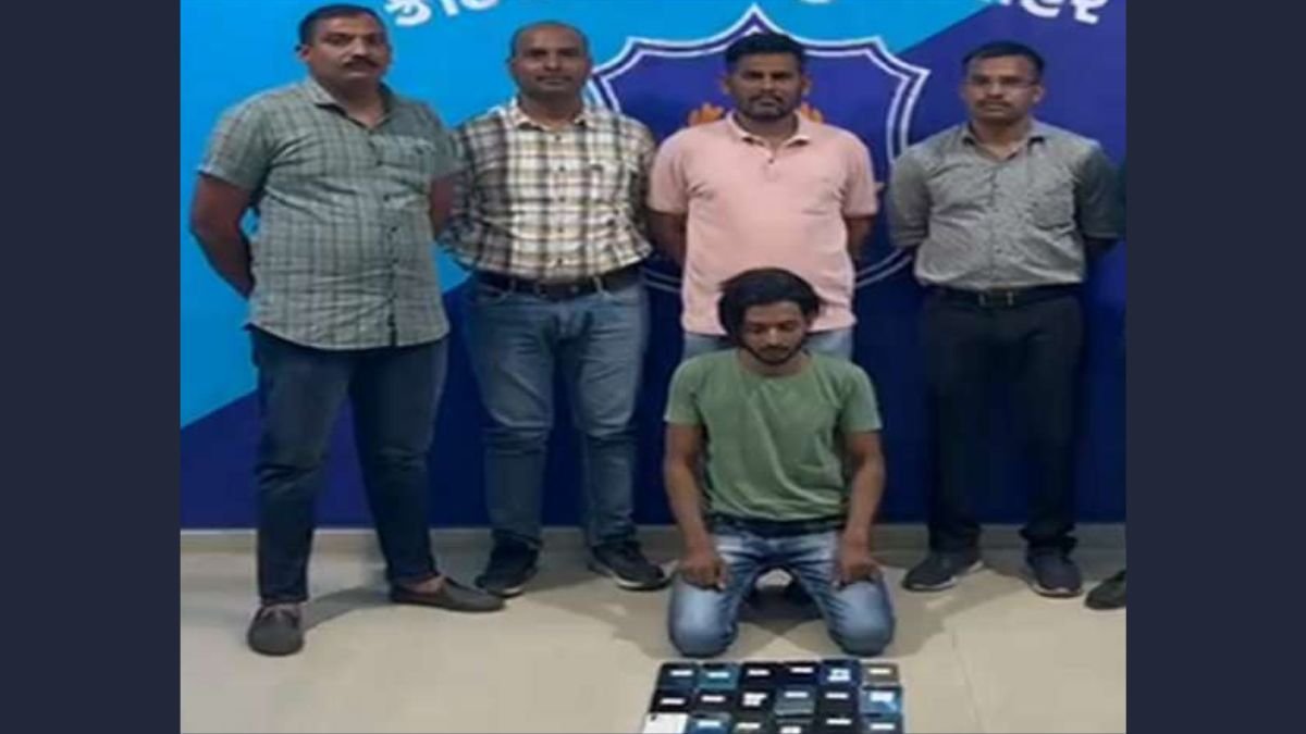 Surat Crime Branch Apprehends Mobile Snatcher