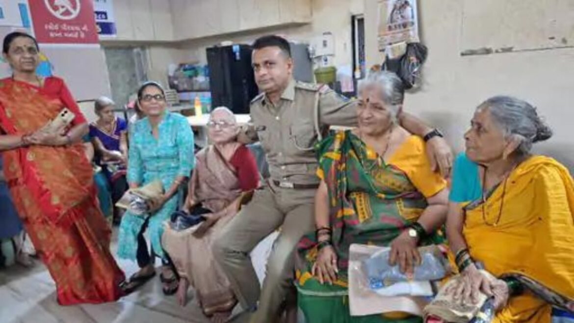 Surat Police Make Diwali Special for Elderly at Old Age Home