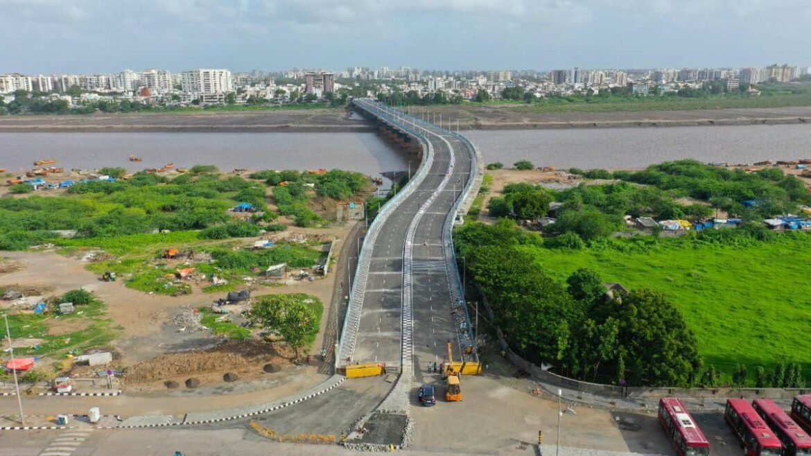 Surat : Conventional Barrage Project on Tapi River Gets CRZ Approval